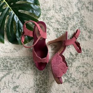Vintage red “Made in Italy” Leather heels size 7
